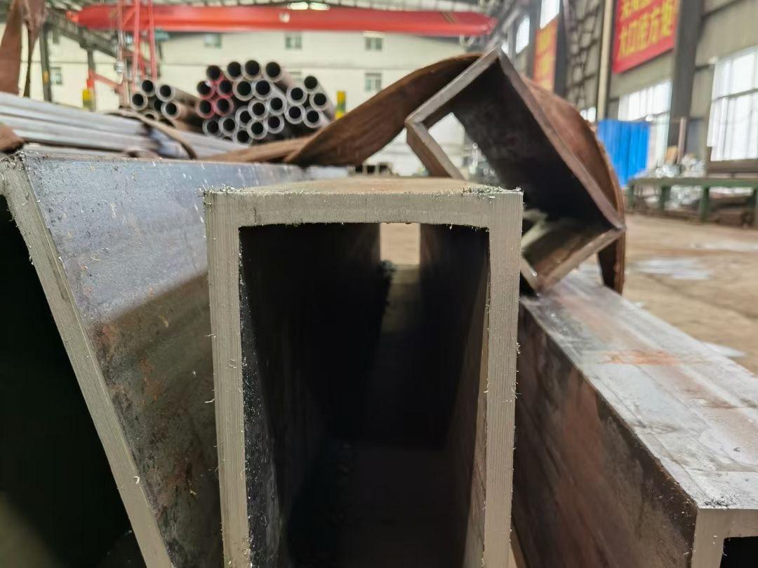 无缝方矩管